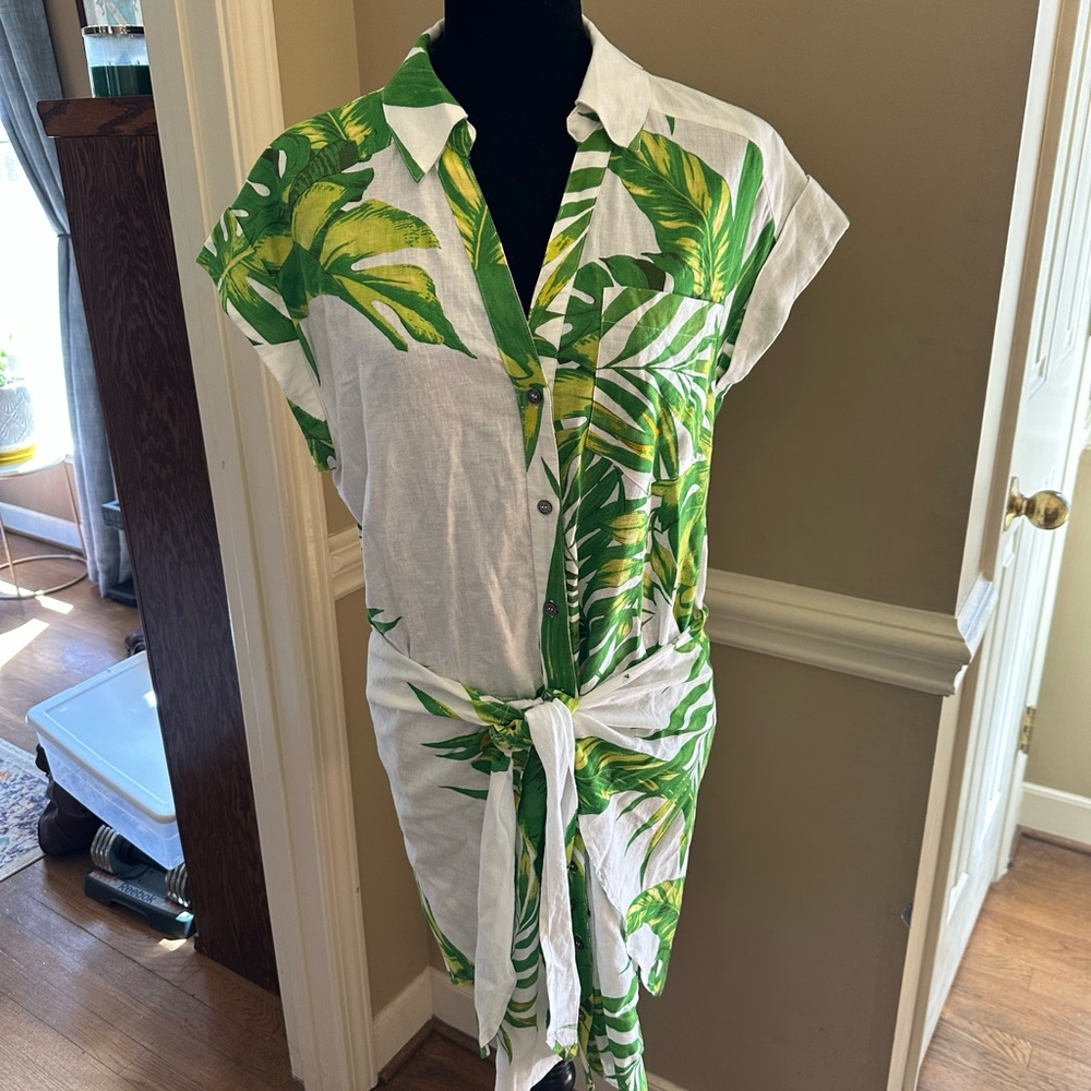 Karlie Tropical Leaf Print Button-Up Dress